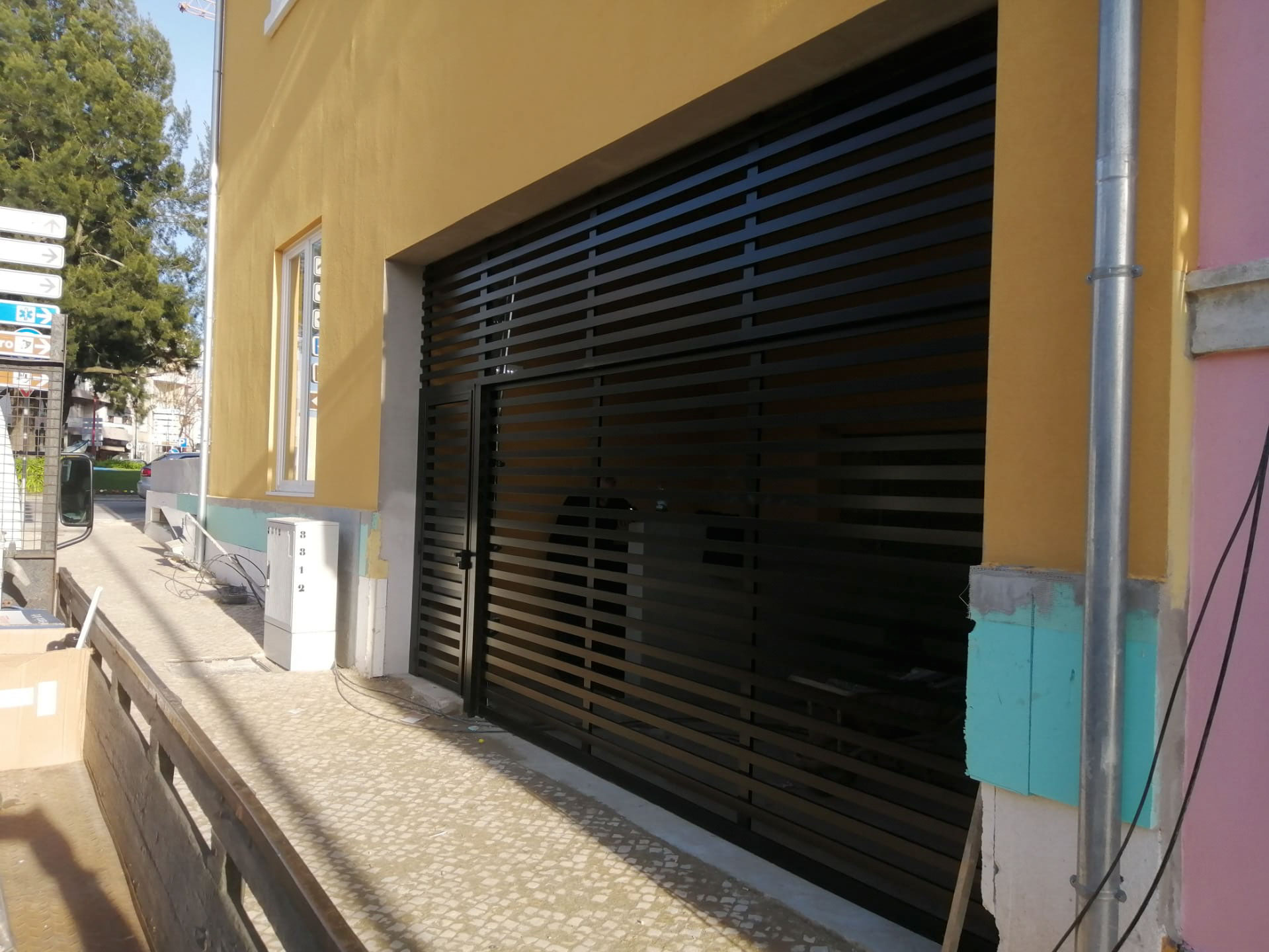 Porta e Grades Alumínio