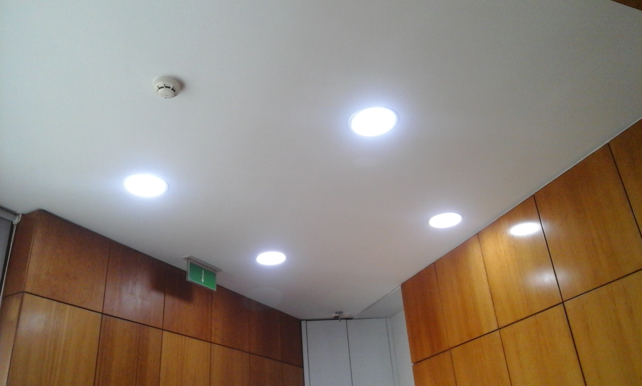 Escritórios Porto-Iluminação