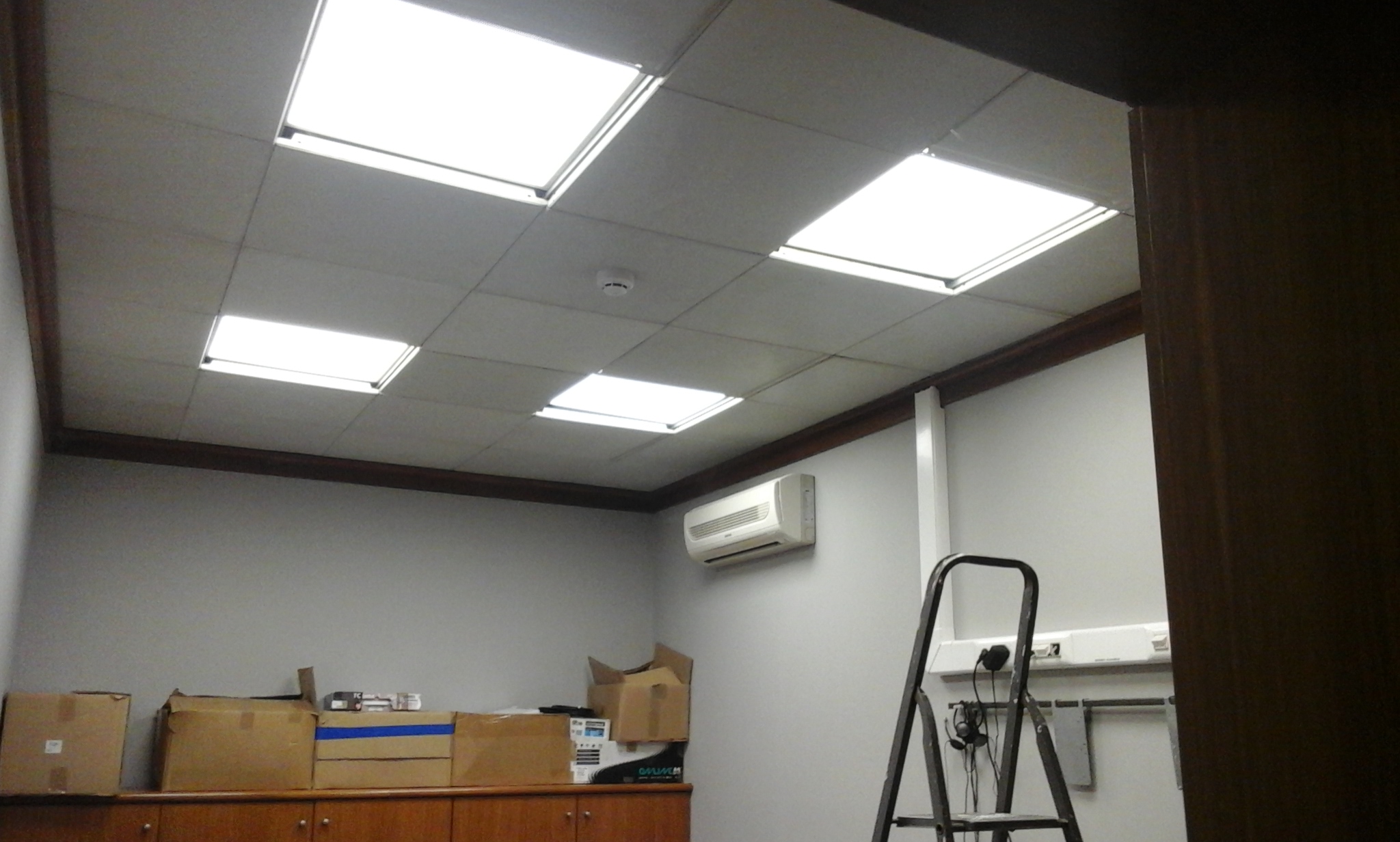 Escritórios Porto-Iluminação