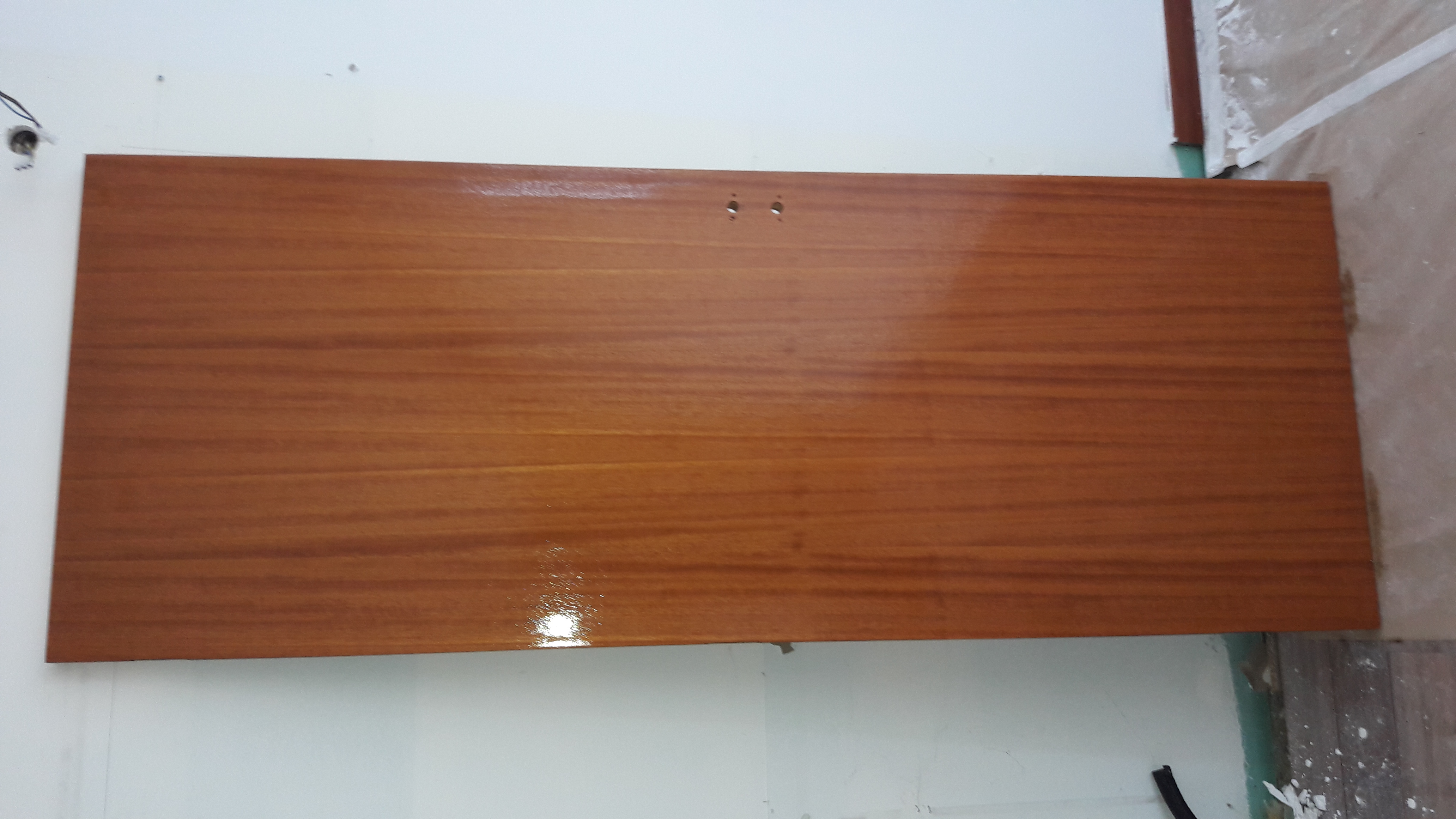 Envernizamento de portas