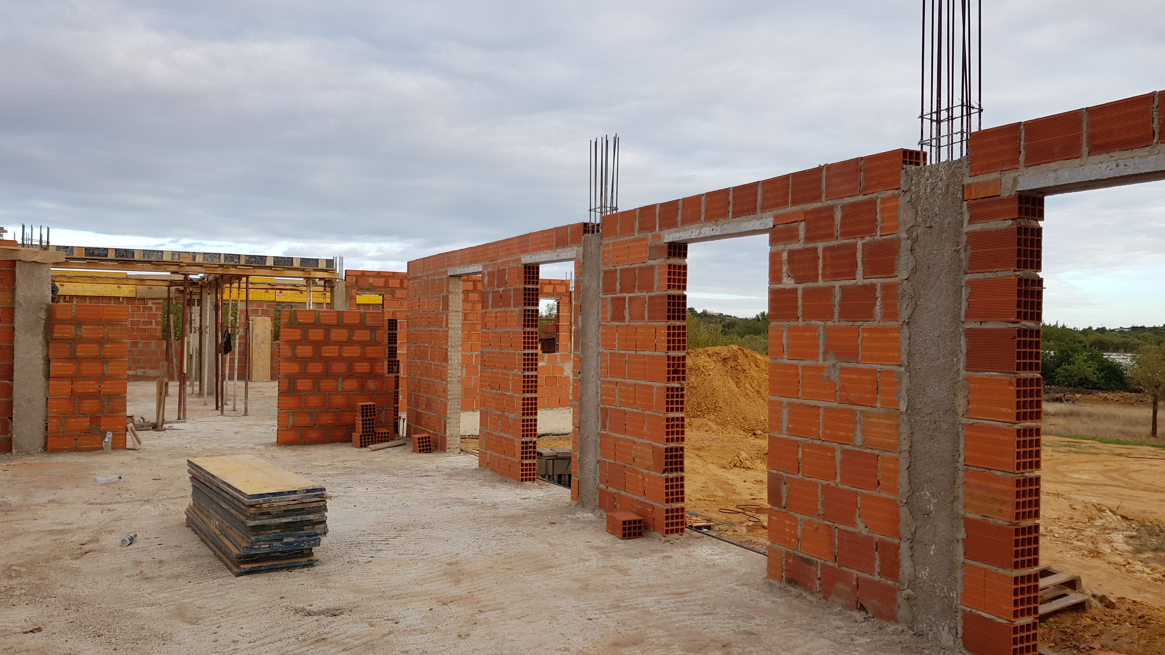 Aplicação de Alvenarias em Moradia