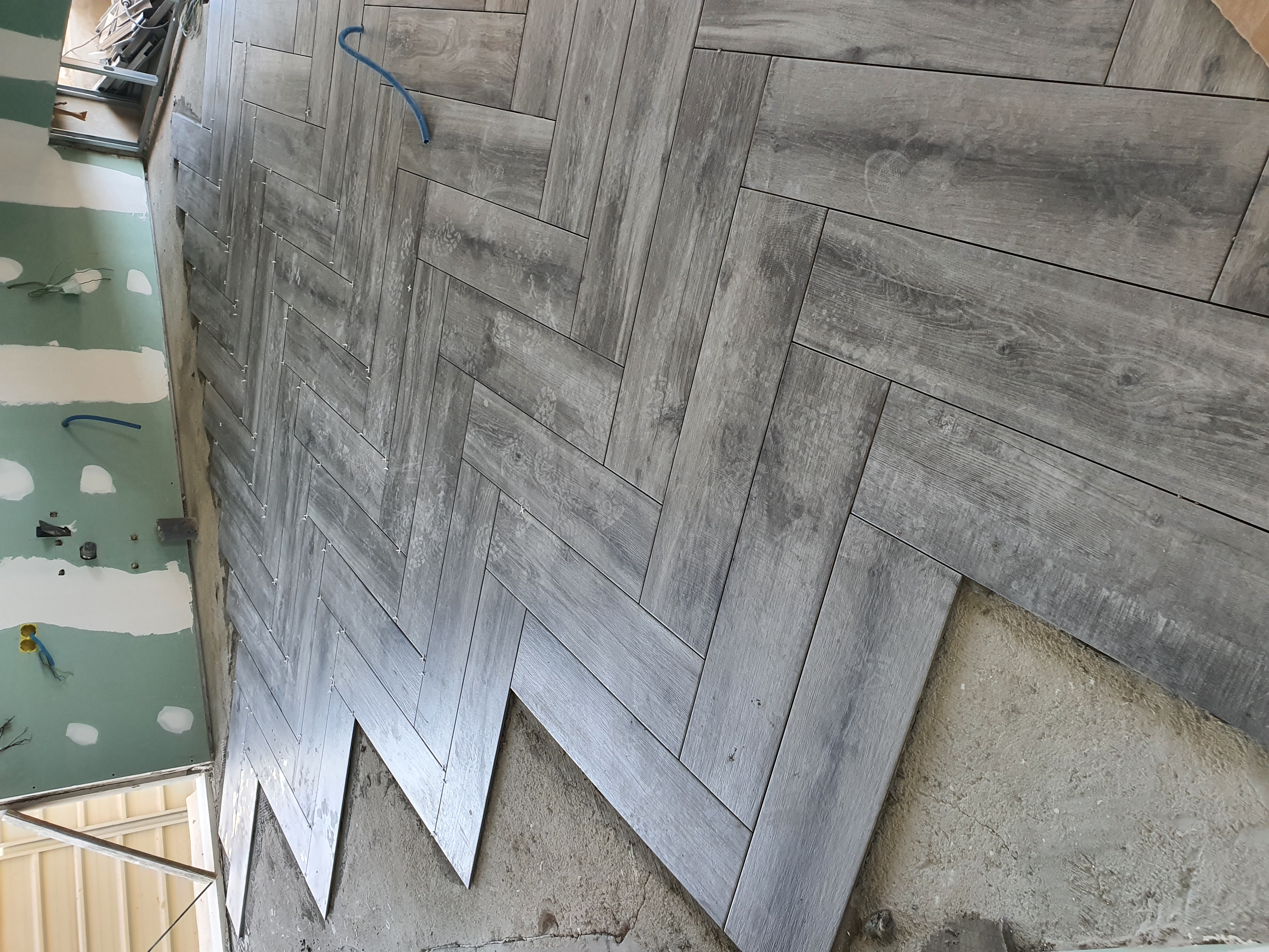 Ladrilho em espinha de peixe