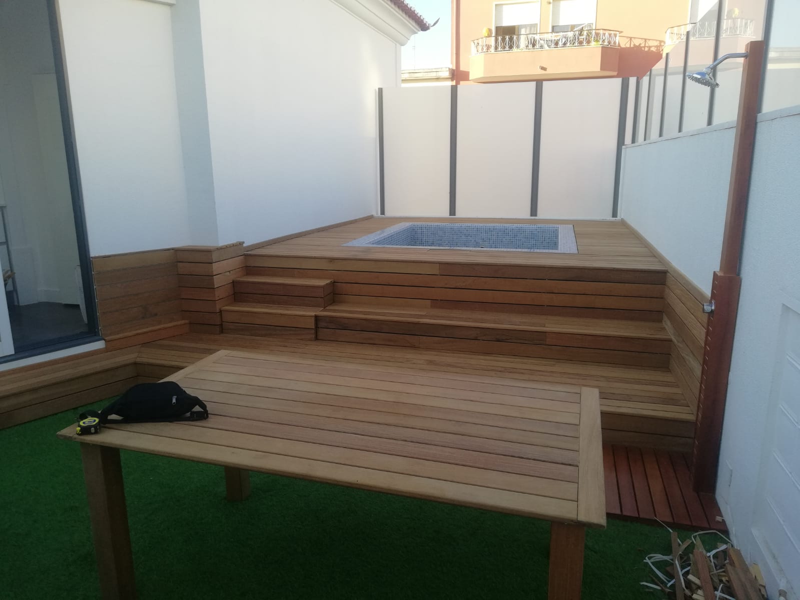 Deck piscina