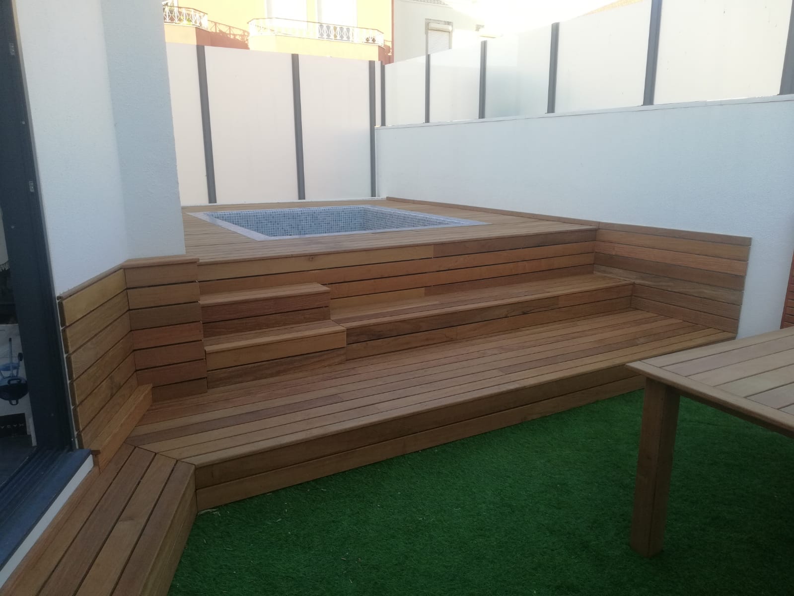 Deck piscina