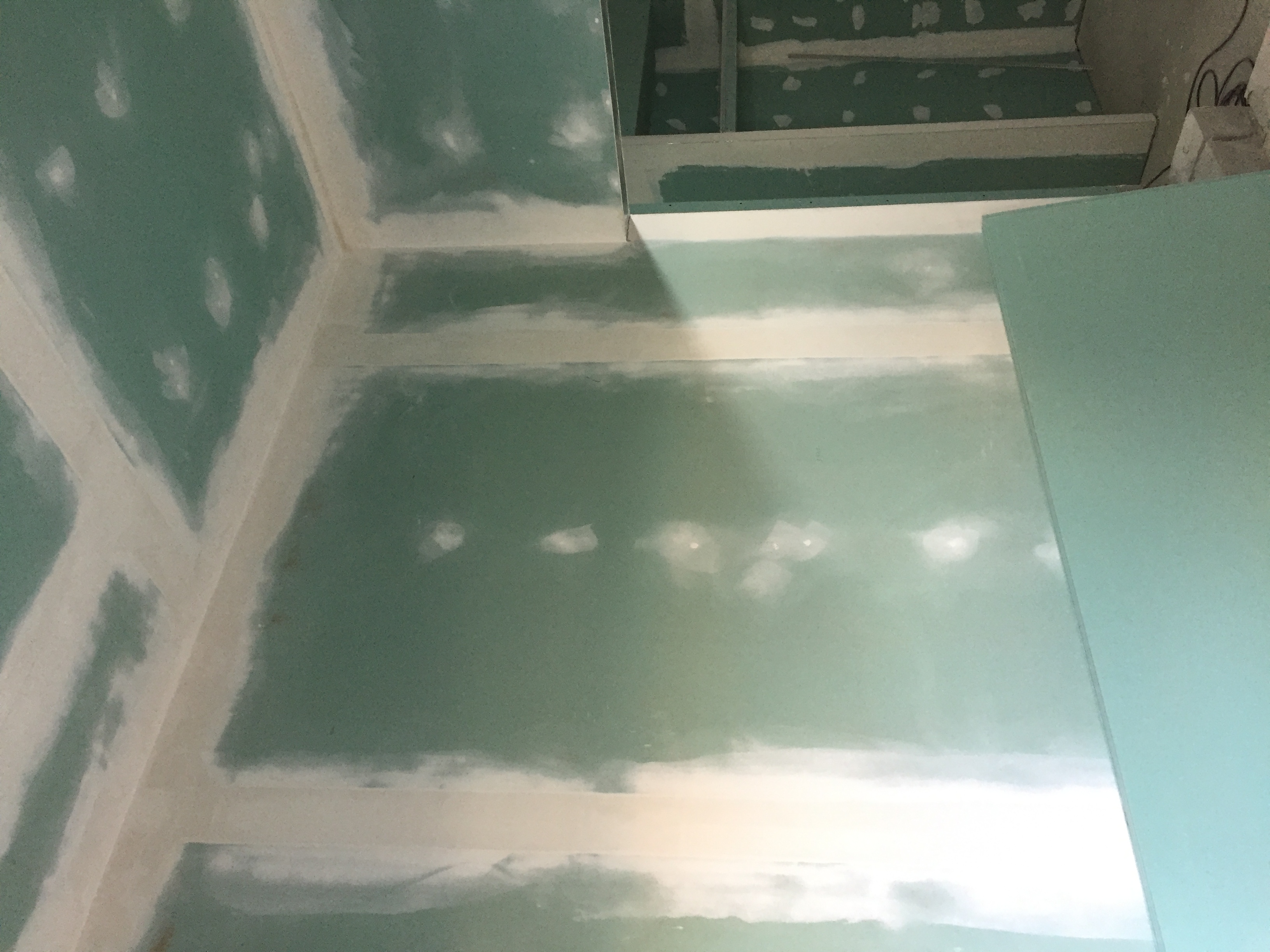 Paredes, tetos, palas e sancas