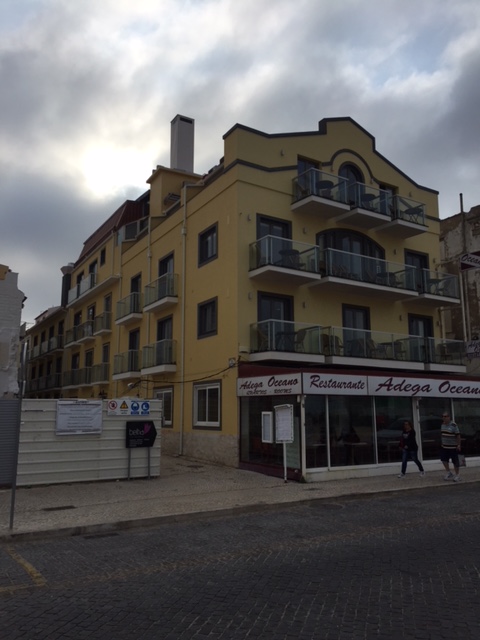 Sacadas e janelas  de correr e Batente