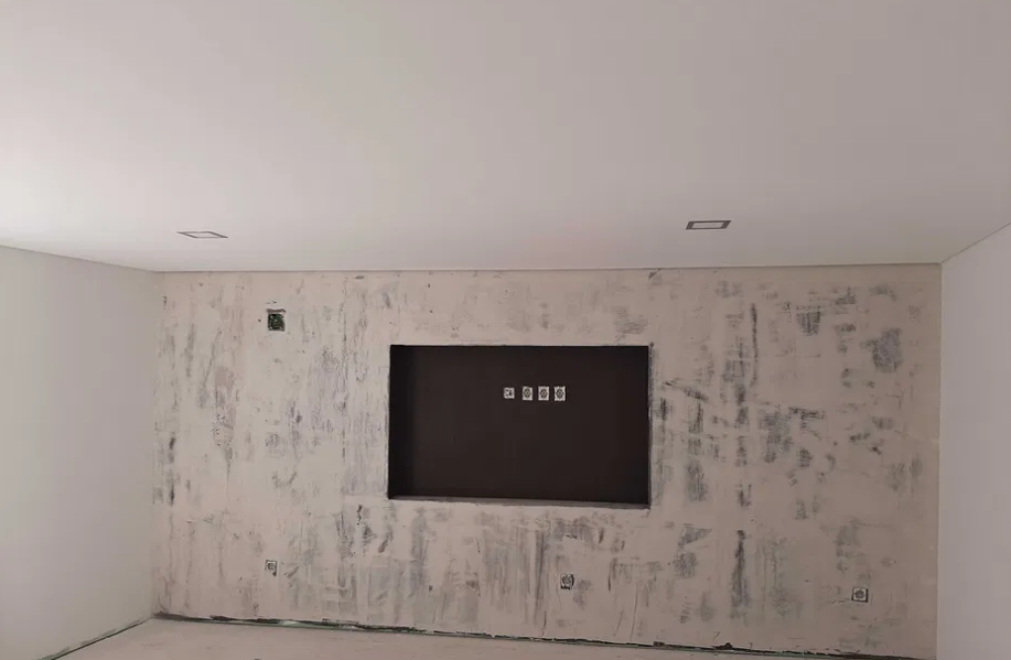 Trabalhos variados em Pladur