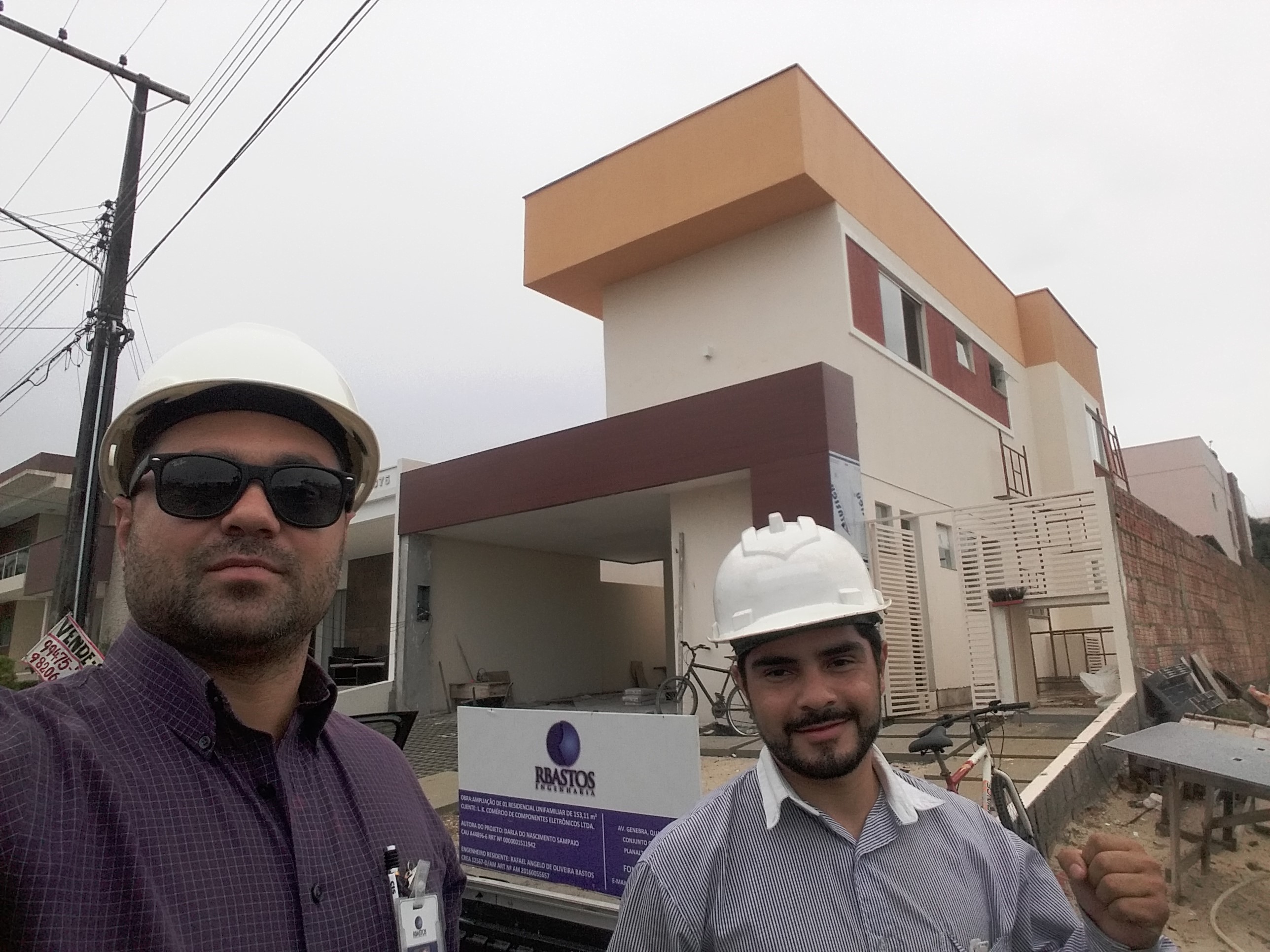 CONSTRUCÇÃO DE MORADIA DE MEDIO PADRÃO