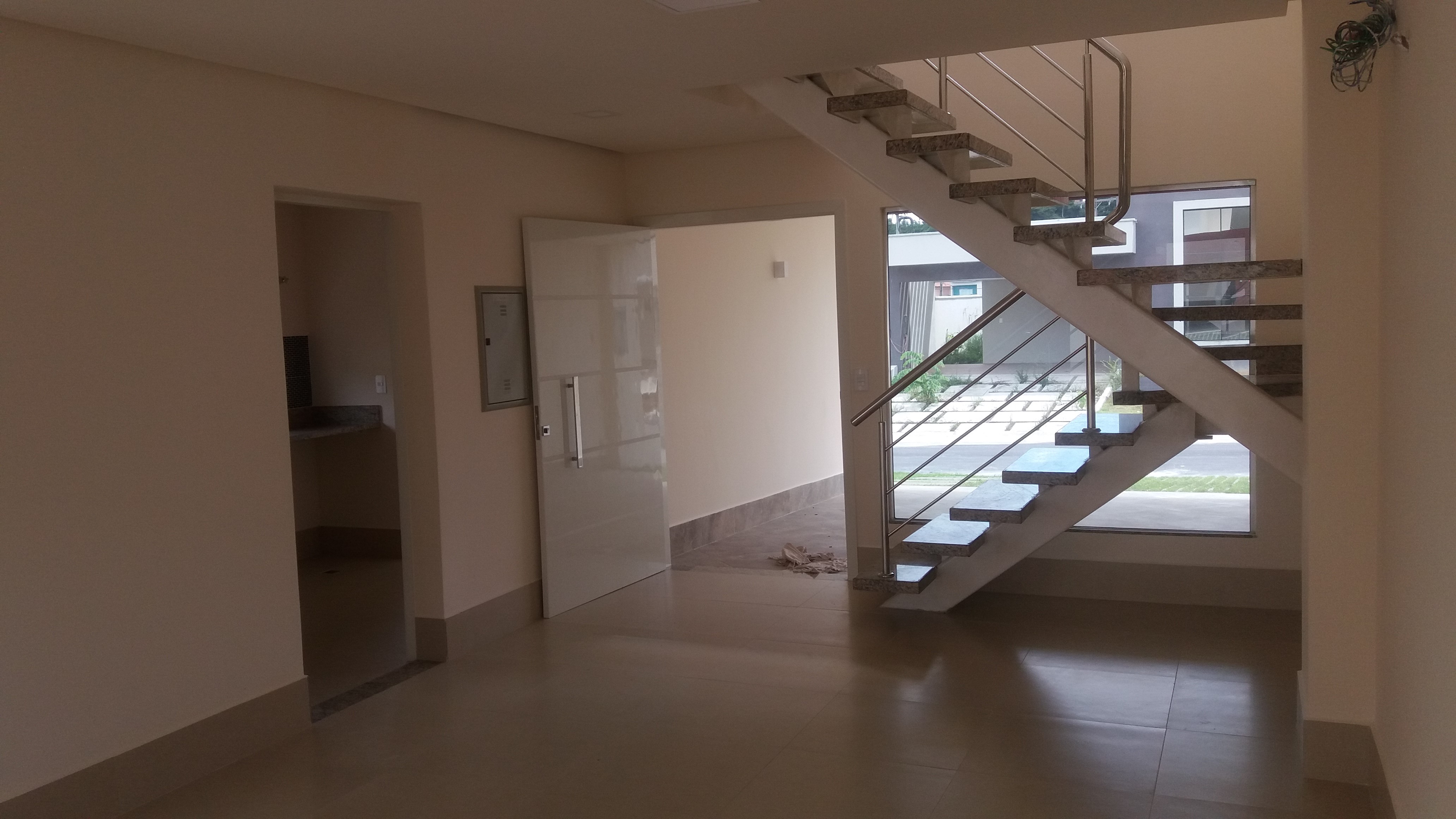 CONSTRUCÇÃO DE MORADIA DE MEDIO PADRÃO