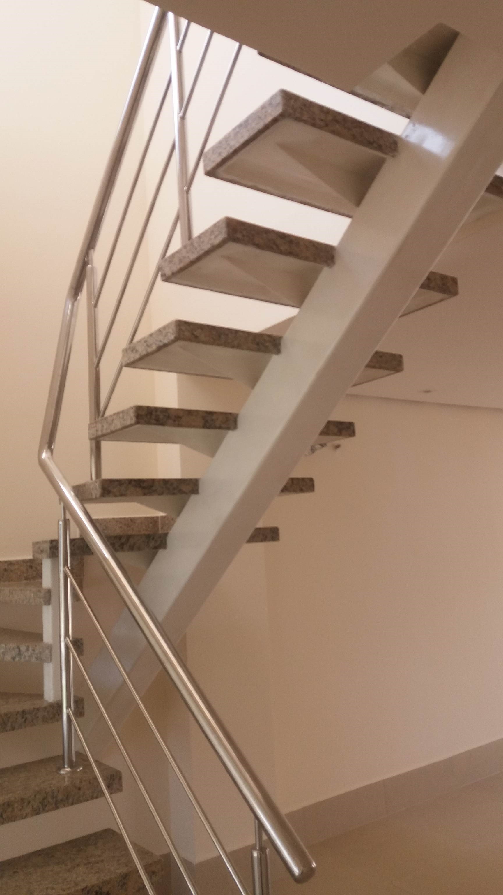 CONSTRUCÇÃO DE MORADIA DE MEDIO PADRÃO