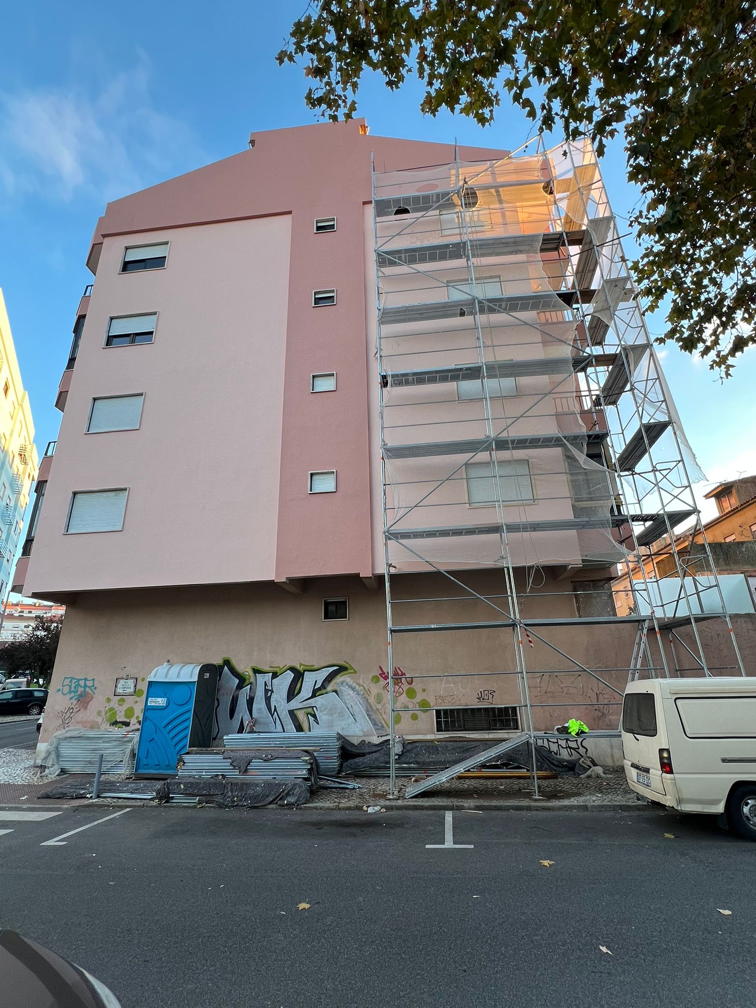 pintura exterior do edificio