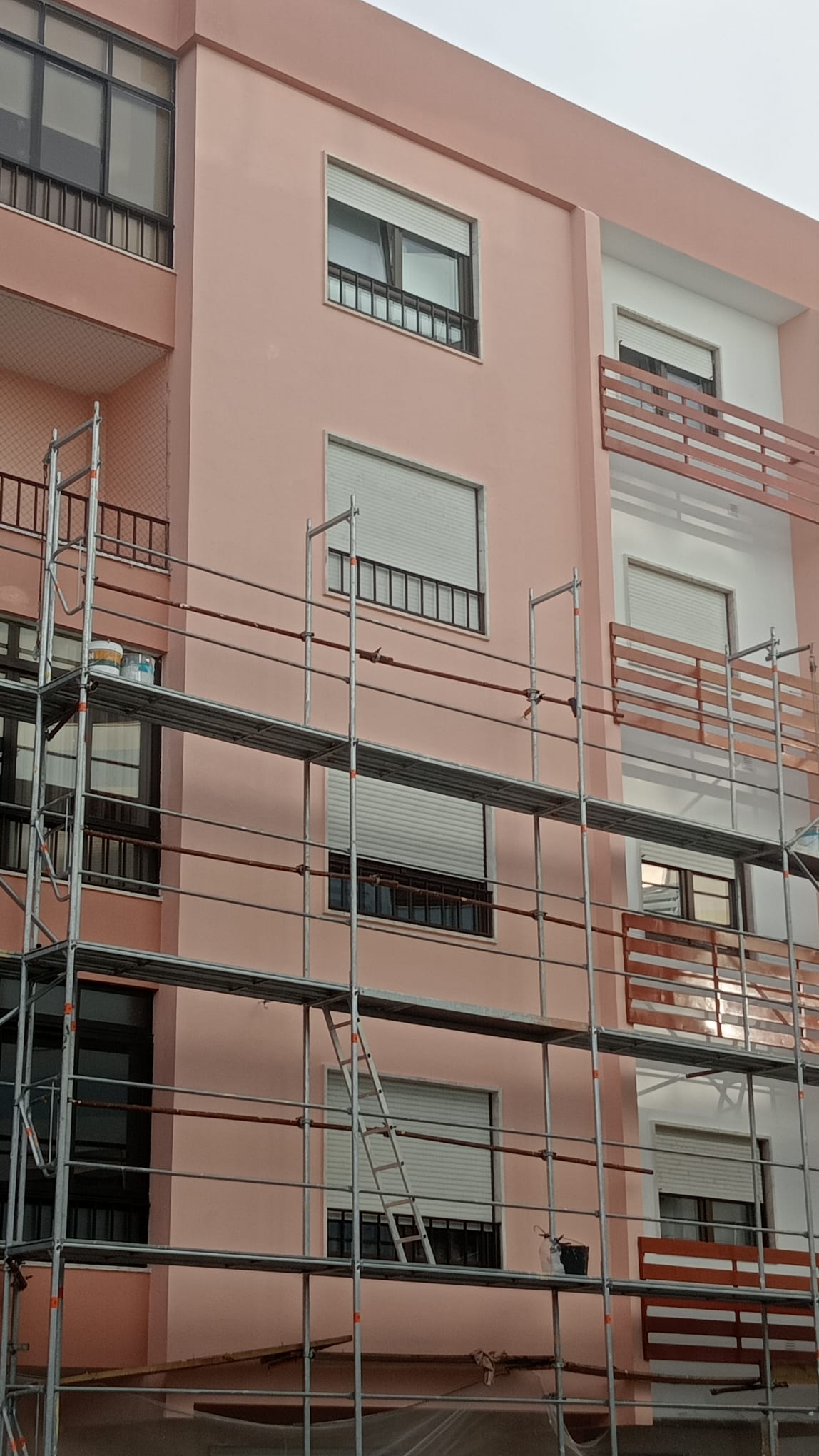 Pintura de faixada do edifício