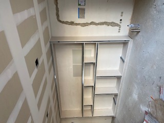 Móvel feito com gesso cartonado