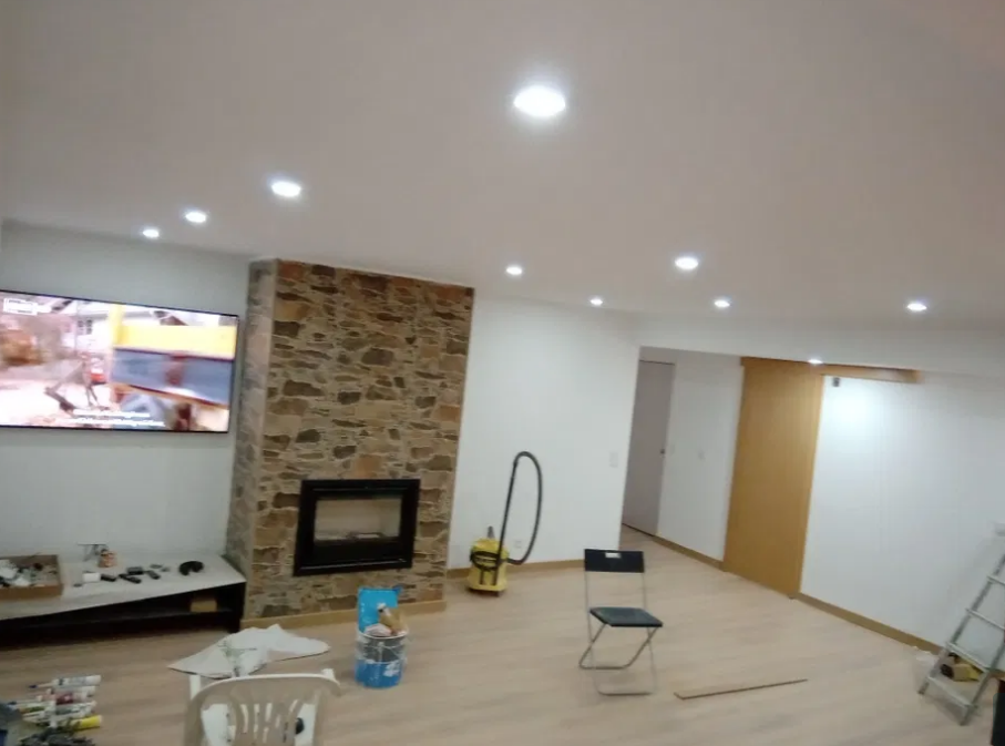 Trabalhos variados em Pladur