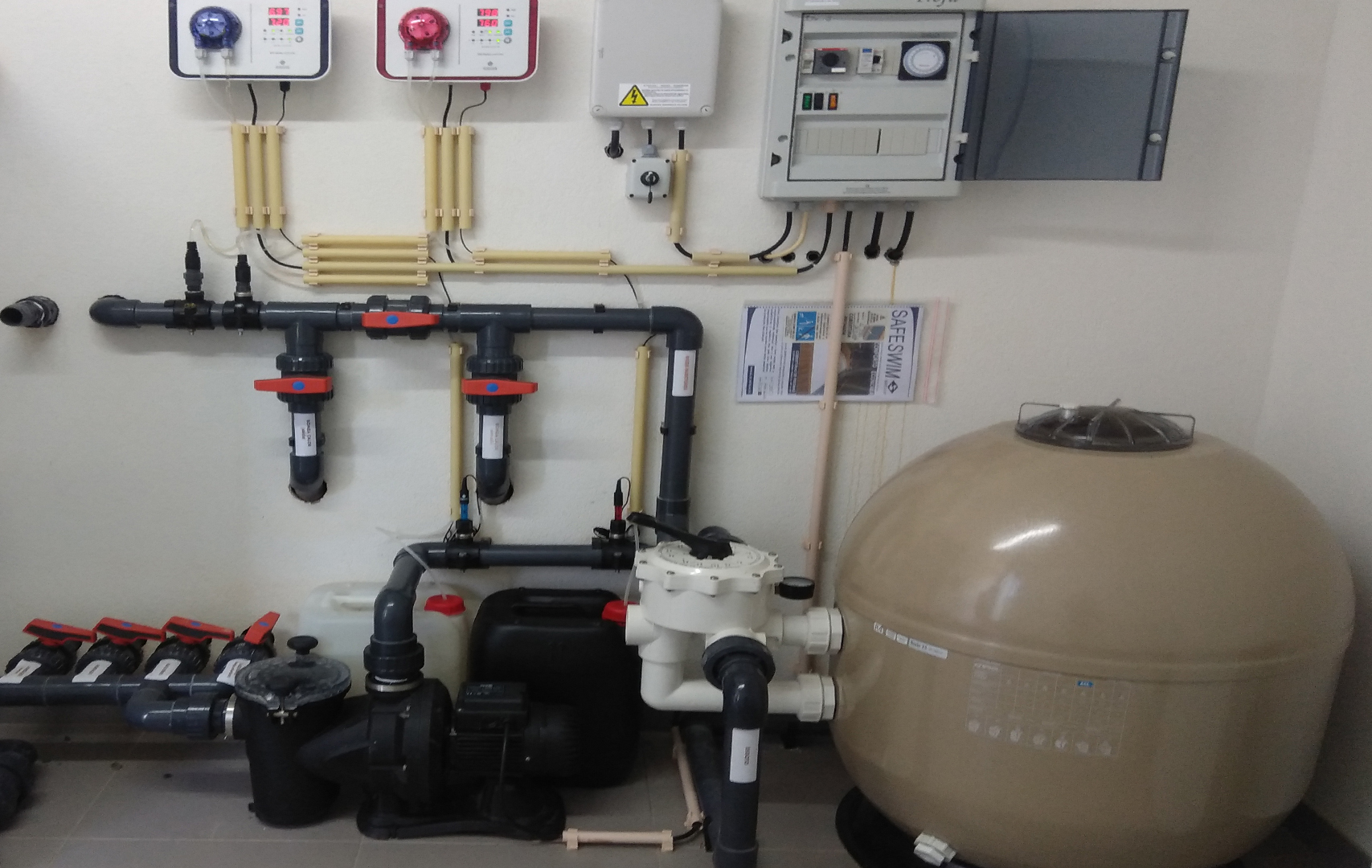 Casa máquinas piscina