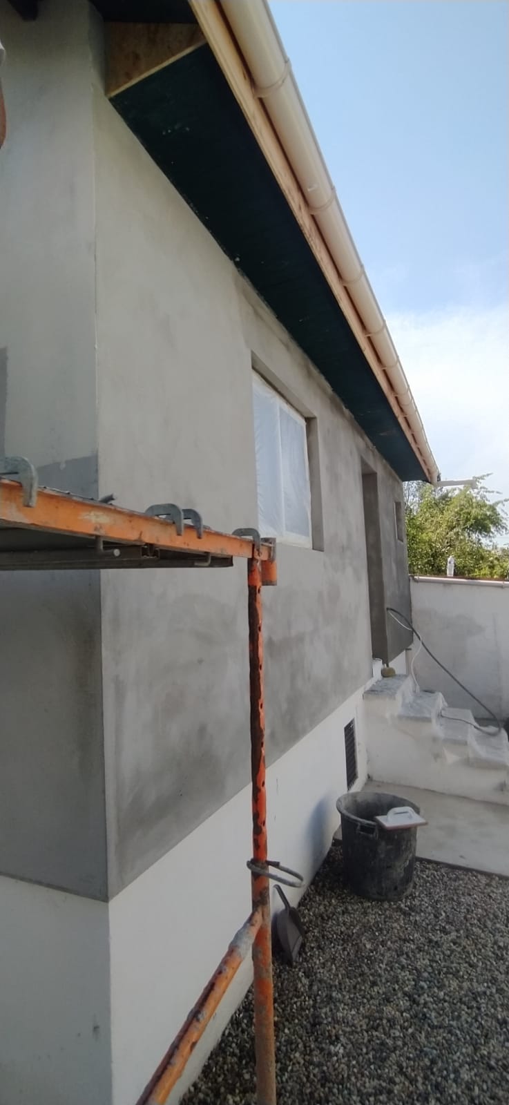 Reboco de fachada residencial