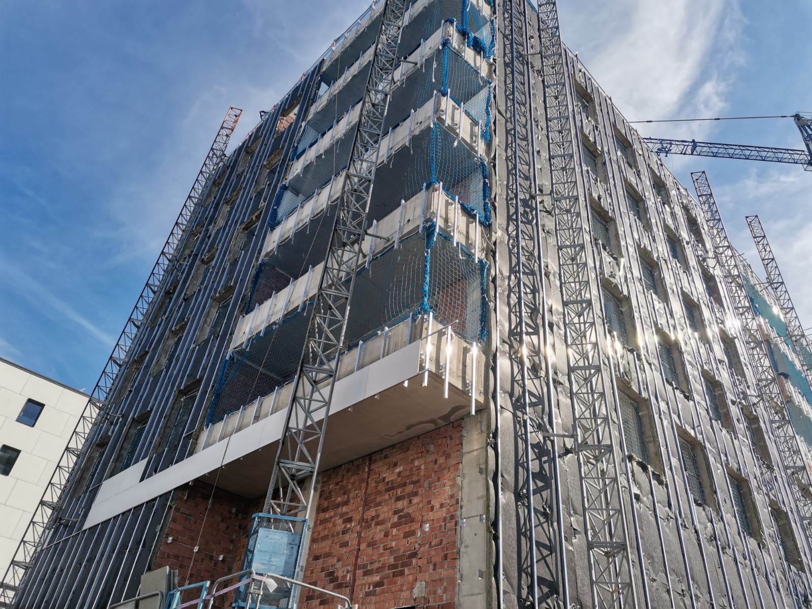 INSTALAÇÃO DE PEDRAS FACHADA