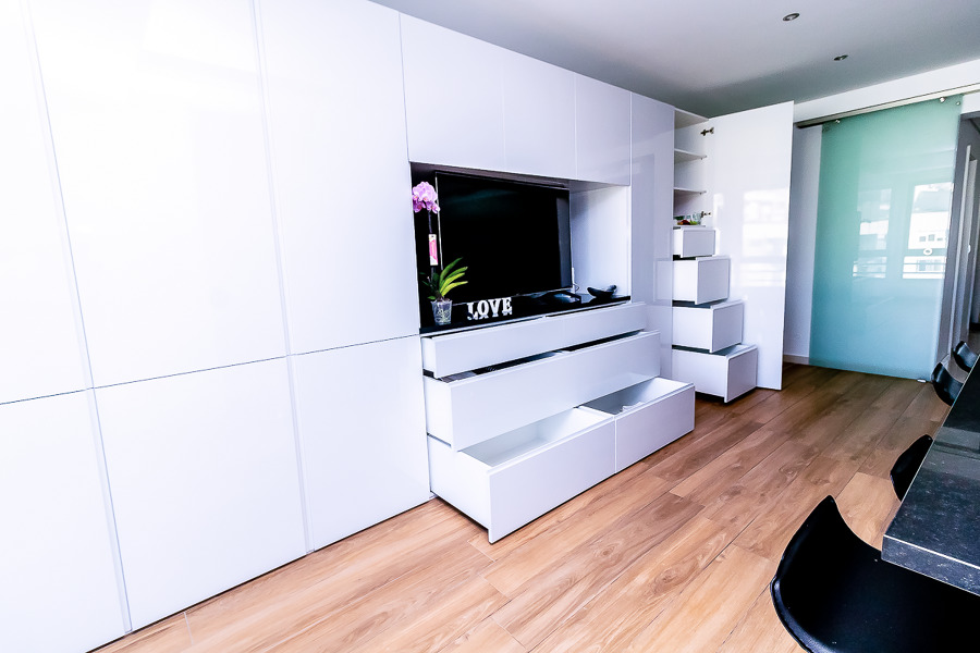 Cozinha MDF Hidrófugo lacado.