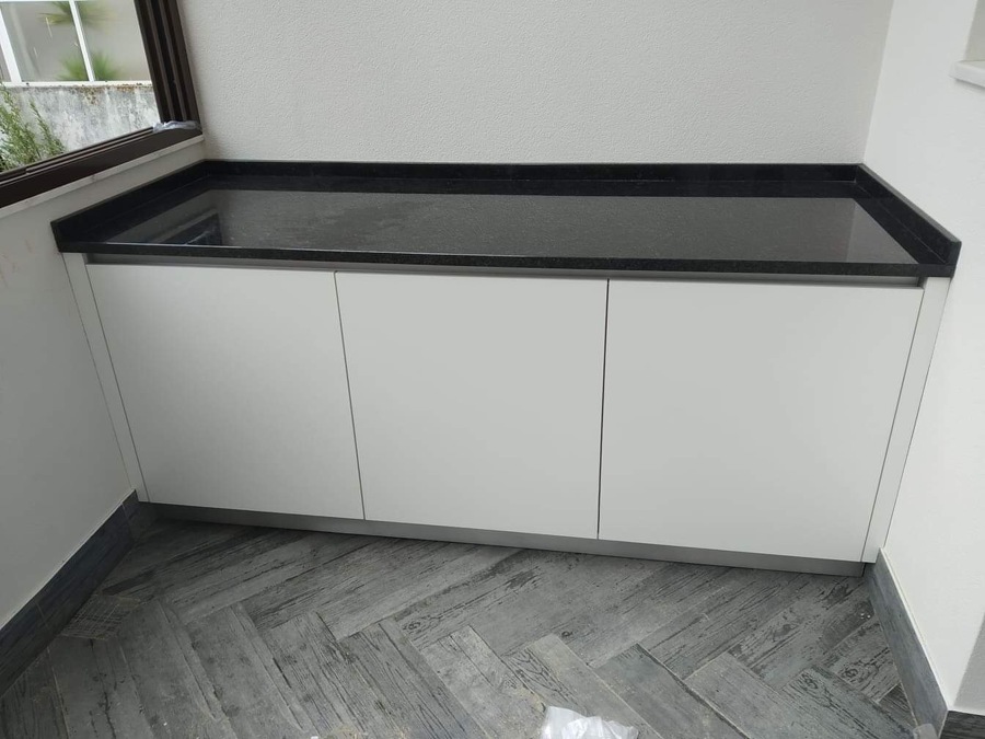 Moveis Termolacado, Pedra Preto Angola