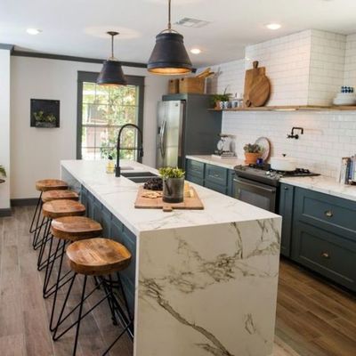 Marmore e azul escuro