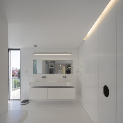 Moradia Unifamiliar na Parede