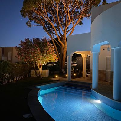 Projeto De Iluminação Para Piscina e Exterior