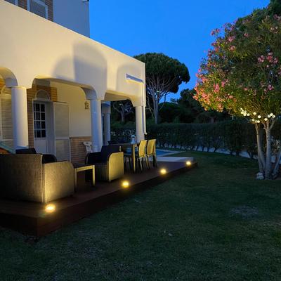 Projeto De Iluminação Para Piscina e Exterior